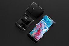 Ponsel Layar Lipat Motorola...