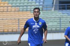 Bela Persib, Omid Nazari...
