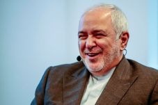 Zarif: Iran Tidak akan...