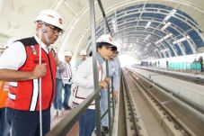 LRT Cibubur-Cawang Ditargetkan...