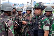 Pasca Penembakan, Kota...