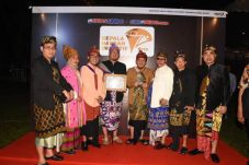 Bupati Lombok Utara...