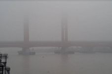 Kabut Asap Kian Pekat,...