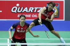 Singkirkan Juara Dunia,...