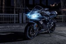 Kawasaki Hadirkan Ninja...