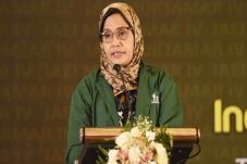 Jadi Ketua IAEI, Sri...