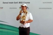 Kalahkan Mardan di Playoff,...