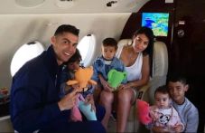 Ronaldo Sering Minta...