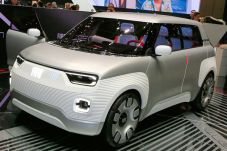 Fiat Lahirkan Generasi...