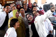Aplikasi T-PERPUS Bisa...