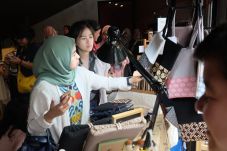 Jelajahi Serunya MOMO...