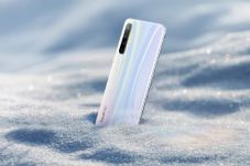 Peluncuran realme XT...