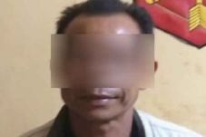 Cuma Gara-Gara Pergi...