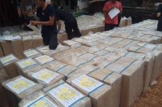 Bea Cukai Pekanbaru...