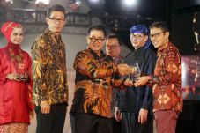 Gubernur Sumbar Irwan...