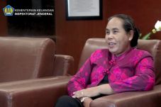 PLN Angkat Sumiyati,...