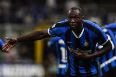 Lukaku Serukan Federasi...