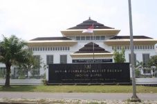 Hari Ini 85 Anggota...