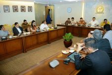 Bamsoet: Kementerian...