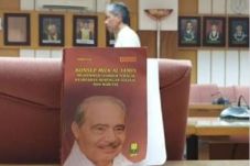 Ustaz Miftah Pertanyakan...