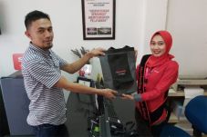 Sharp Indonesia Bagi-bagi...
