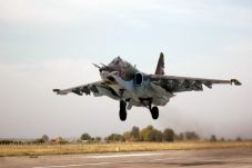 Dua Pilot Jet Pembom...
