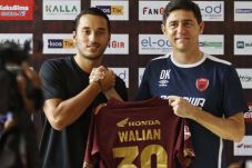 Tinggalkan Liga Belanda,...