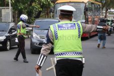 Ingat, Senin Berlaku...
