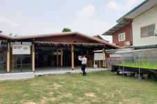 Kelompok Lukriyang,...