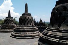Balkondes Bikin Liburan...