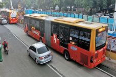 Sambut Sistem Ganjil-Genap,...