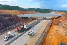 Tol Pertama di Ibu Kota...