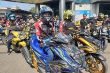 Bertajuk Pesta Rakyat,...