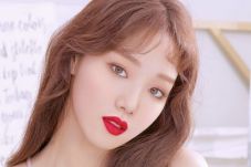 Lee Sung Kyung Terima...