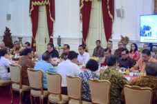 China Tinggalkan Pasar...
