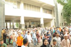 Jemaah Haji Kloter 53...