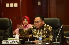 DPR Tambah Poin Revisi...