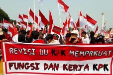 Revisi UU demi Penguatan...