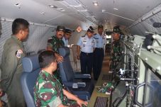 Panglima TNI Tinjau...