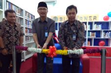BI Corner Diresmikan,...
