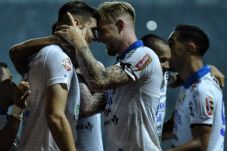 Persib Amankan Satu...