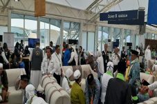 Layanan Eyab Bandara...