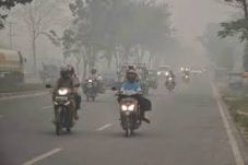 Kabut Asap, Kampus Tempat...