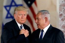 Lewat Telepon, Trump-Netanyahu...