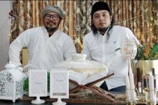 Vokalis Jamrud Krisyanto...