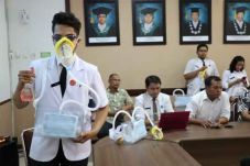 Ciptakan Alat Bantu...