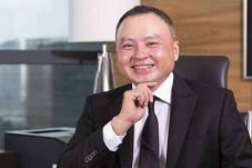 Rudy Halim Jabat Chief...