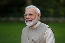 Islamabad Larang PM...