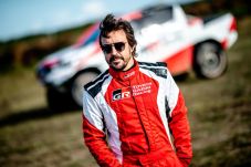 Alonso Siap Beraksi...