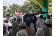 Jenazah Korban Kecelakaan...
